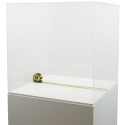 Plexiglas vitrinekap | plexiglas stolp | maquettekap op maat