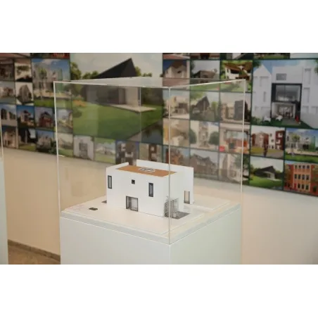 Plexiglas vitrinekap | plexiglas stolp | maquettekap op maat