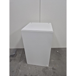 Solits sokkel wit mat, 50 x 50 x 85 cm (LxBxH), met top t.b.v. plexiglas vitrine, incl. aansluiting voor LED-spots - SALE