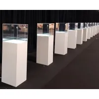 Sokkel met beschermkap en LED - combinatiesokkel