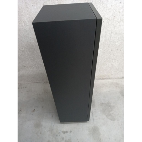 Kastsokkel zwart mat, 25 x 25 x 90 cm (LxBxH) - SALE Kastsokkel zwart mat, 25 x 25 x 90 cm (LxBxH) - SALE