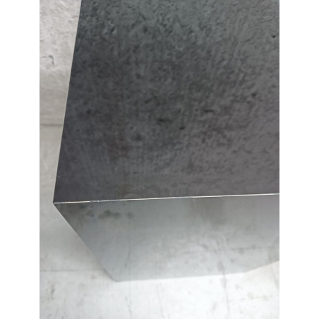 Solits sokkel zwart hoogglans, 30 x 30 x 50 cm (LxBxH) - SALE Solits sokkel zwart hoogglans, 30 x 30 x 50 cm (LxBxH) - SALE