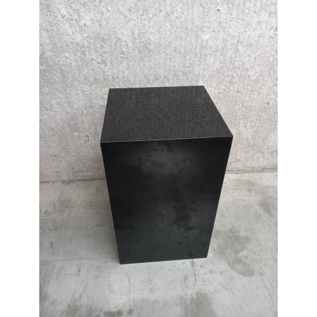 Solits sokkel zwart hoogglans, 30 x 30 x 50 cm (LxBxH) - SALE Solits sokkel zwart hoogglans, 30 x 30 x 50 cm (LxBxH) - SALE