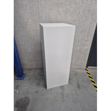 Solits sokkel wit mat, 45 x 45 x 115 cm (LxBxH) - SALE Solits sokkel wit mat, 45 x 45 x 115 cm (LxBxH) - SALE