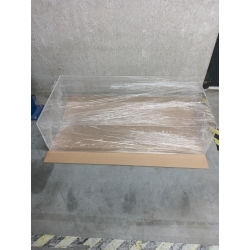 plexiglas vitrine, 118 x 58 x 30 cm (LxBxH) - SALE