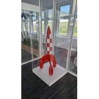 Plexiglas vitrinekap | plexiglas stolp | maquettekap op maat