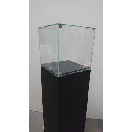 Solits sokkel stonelook, 40 x 40 x 100 cm (lxbxh) + vitrinekap 40 x 40 x 40 cm + 2x LED - SALE Solits sokkel stonelook, 40 x 40 x 100 cm (lxbxh) + vitrinekap 40 x 40 x 40 cm + 2x LED - SALE